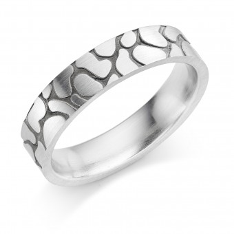 Platinum 5mm Claree wedding ring 