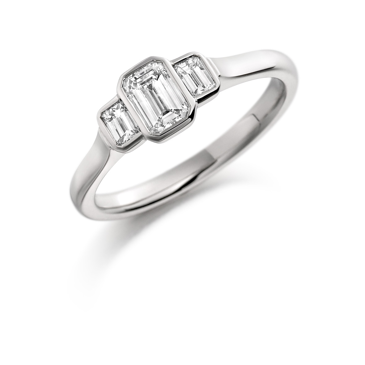 Three Stone Diamond Rings vs Solitaire Rings